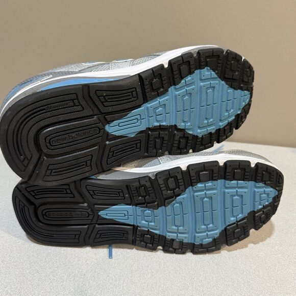 New Balance 1540v3 Running Shoe W 9, M 7.5 Narrow (2E) Gray/Polaris Sneaker - Picture 7 of 9